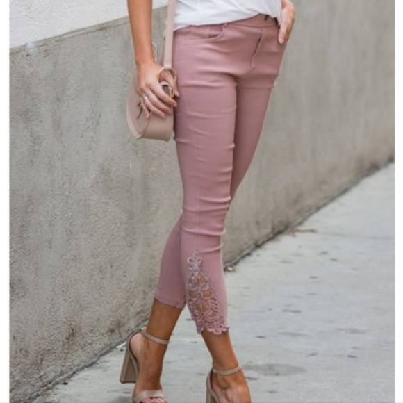 Amaryllis Pants - Amaryllis Pull up Leggings
